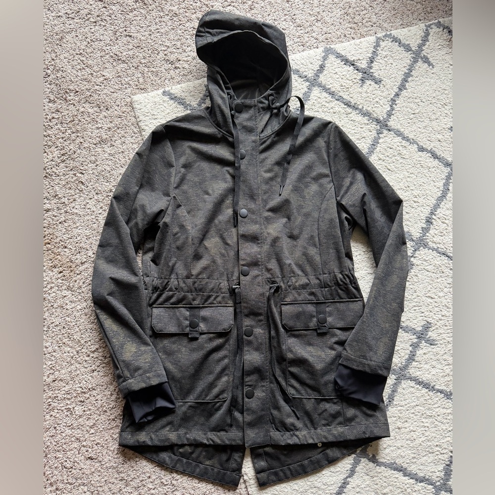 All In Motion Camo Jacket - Picture 2 of 12